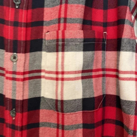 Eddie Bauer, men’s plaid shirt, midweight, wrinkle free - Picture 5 of 8
